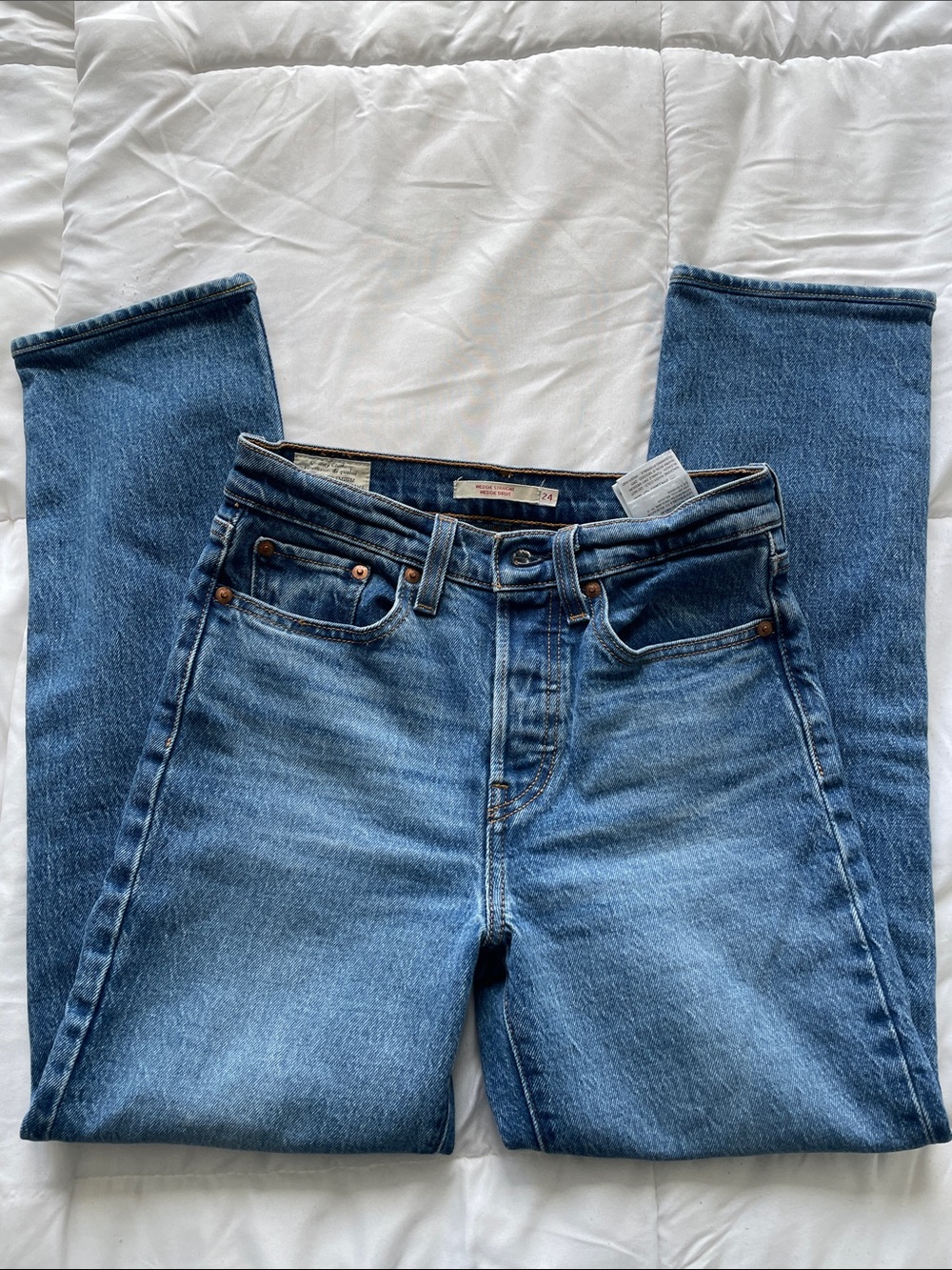 Levi's wedgie straight Medium Blue Jeans - Picture 3 of 6